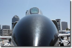 F-4B_PhantomII_walkaround08.JPG