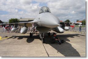 General_dynamics_Lockheed_F16A_043.jpg