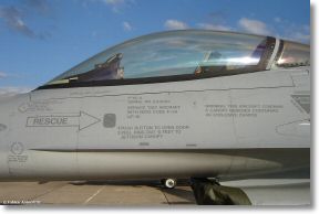 General_dynamics_Lockheed_F16A_054.jpg