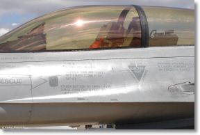 General_dynamics_Lockheed_F16B_014.jpg