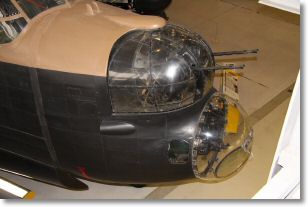 walkaround_avro_lancaster011.jpg