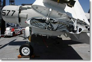 walkaround_douglas_skyraider002.JPG
