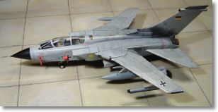 tornado_ids_revell_08.jpg